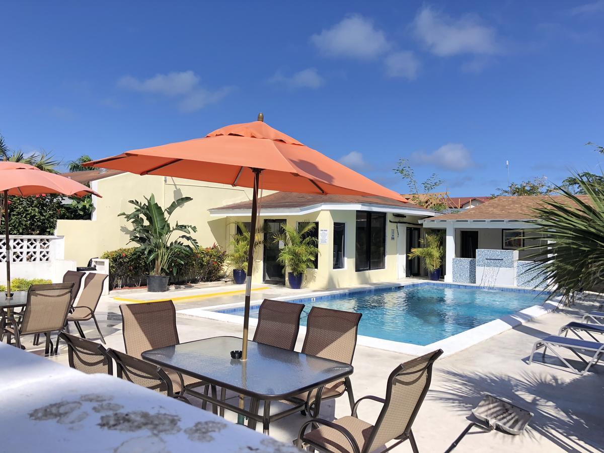 ナッソーThe Oasis Retreatアパートメント エクステリア 写真